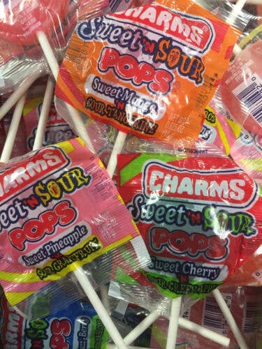 Charms Sweet & Sour Pops