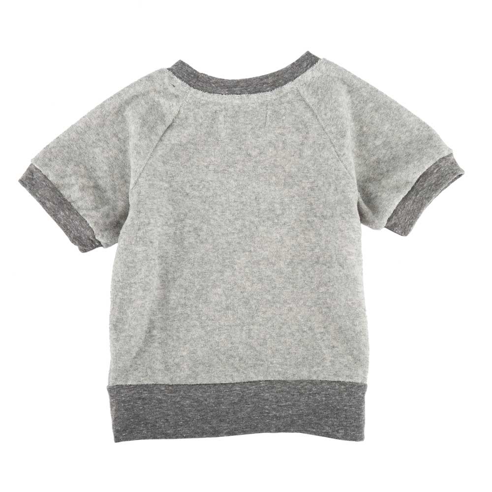 the back of the shirt in solid gray terrycloth